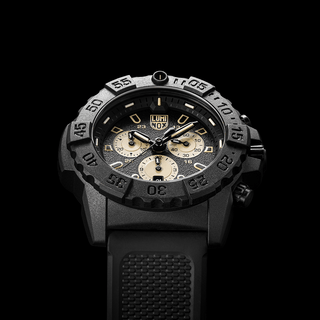Navy SEAL Chronograph, 45 mm, Military Dive Watch - angled view