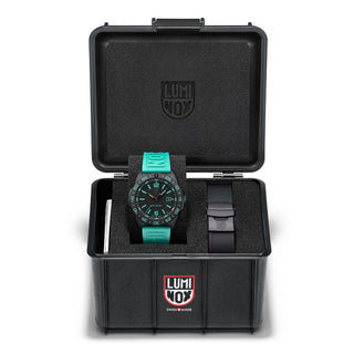 Pacific Diver, 44 mm, Dive Watch, Transformative Teal