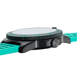 Pacific Diver, 44 mm, Dive Watch, Transformative Teal