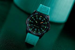 Pacific Diver, 44 mm, Dive Watch, Transformative Teal