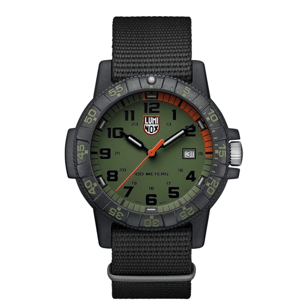 Luminox LeatherBack Sea Turtle Giant shops 0330 Series Watch (read description)