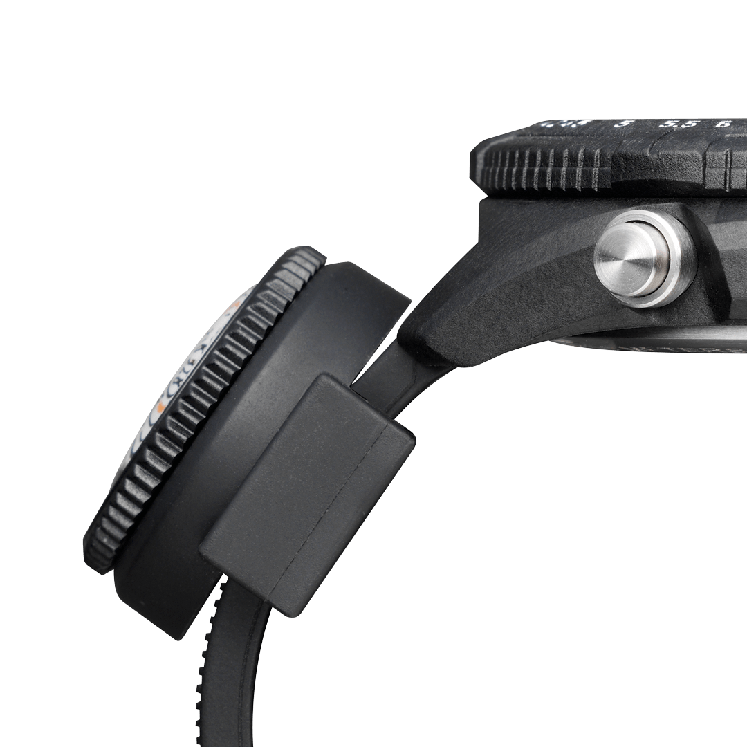 Compass with Strap Loop Fits 22mm 28mm Straps