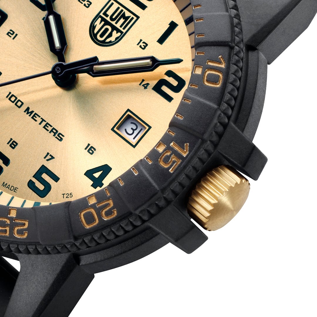 Leatherback SEA Turtle Giant, Outdoor Watch, 0335 | Luminox Watches